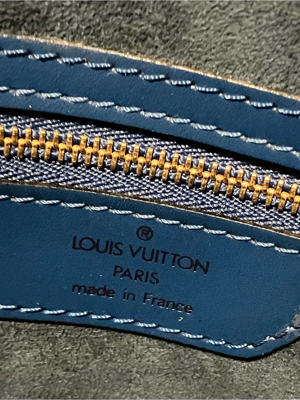 Vintage Louis Vuitton Saint Jacques Epi blue leather shoulder bag - Picture 3 of 5